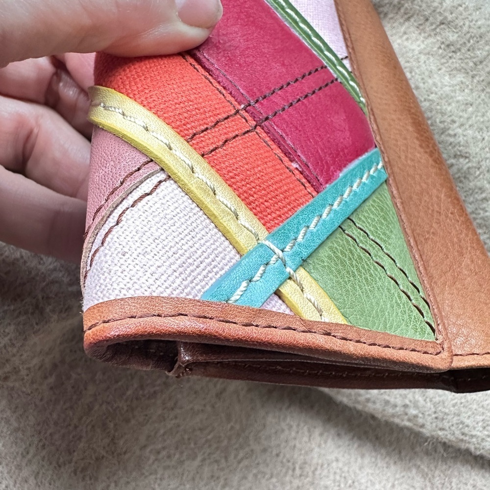 Fossil Multicolor Patchwork Wallet - Picture 5 of 5